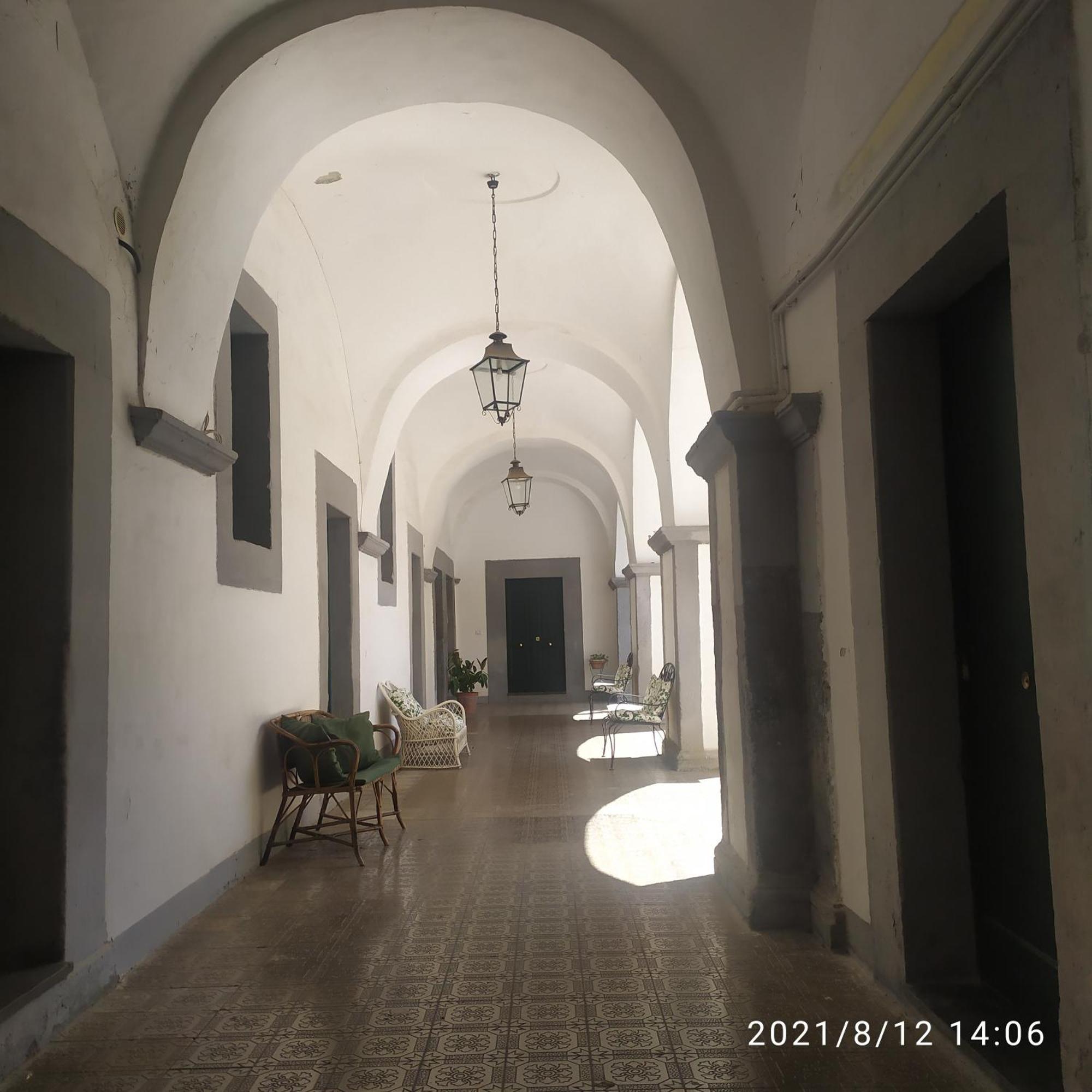 メタCasa Pollioアパートメント エクステリア 写真
