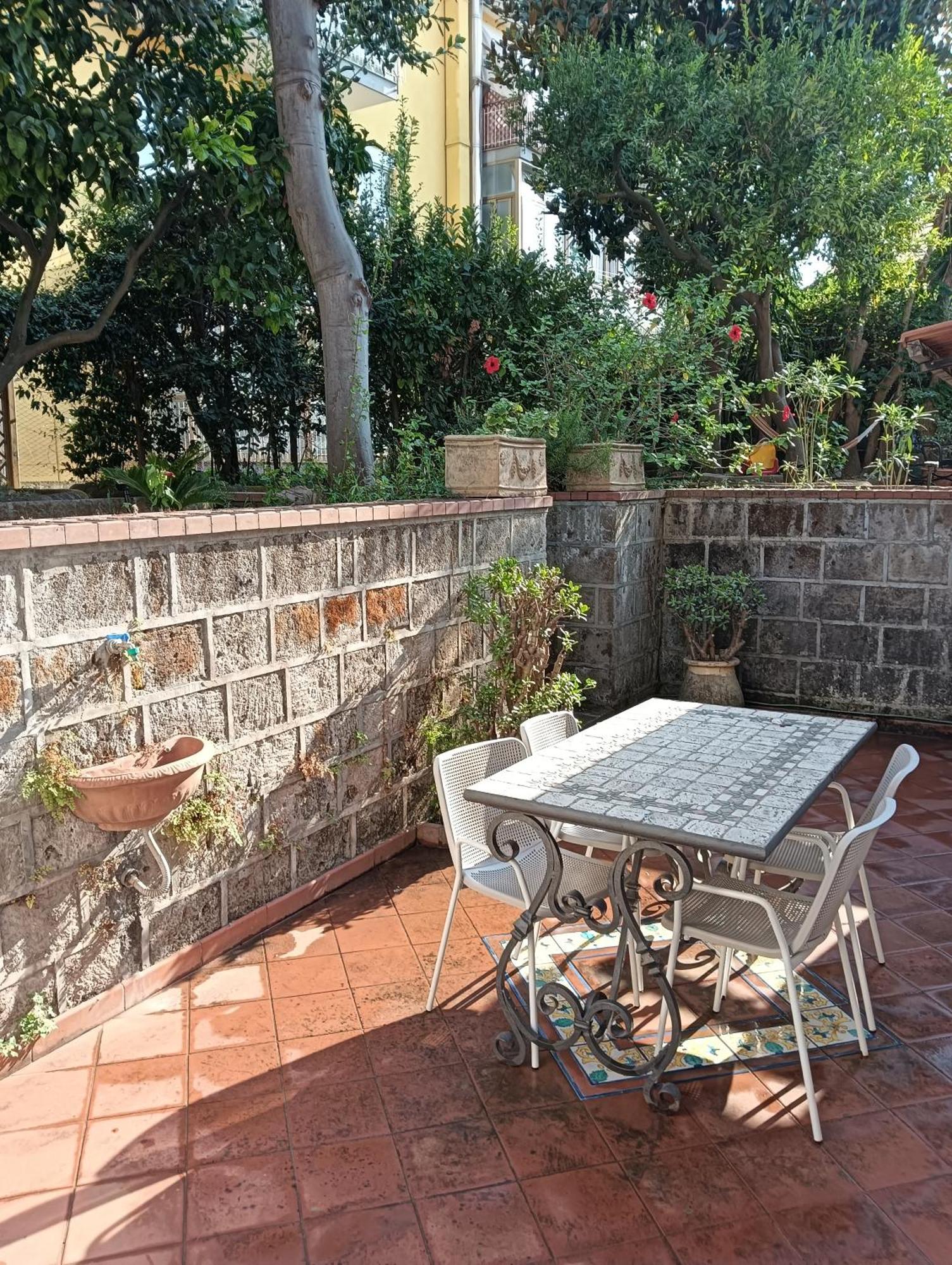 メタCasa Pollioアパートメント エクステリア 写真